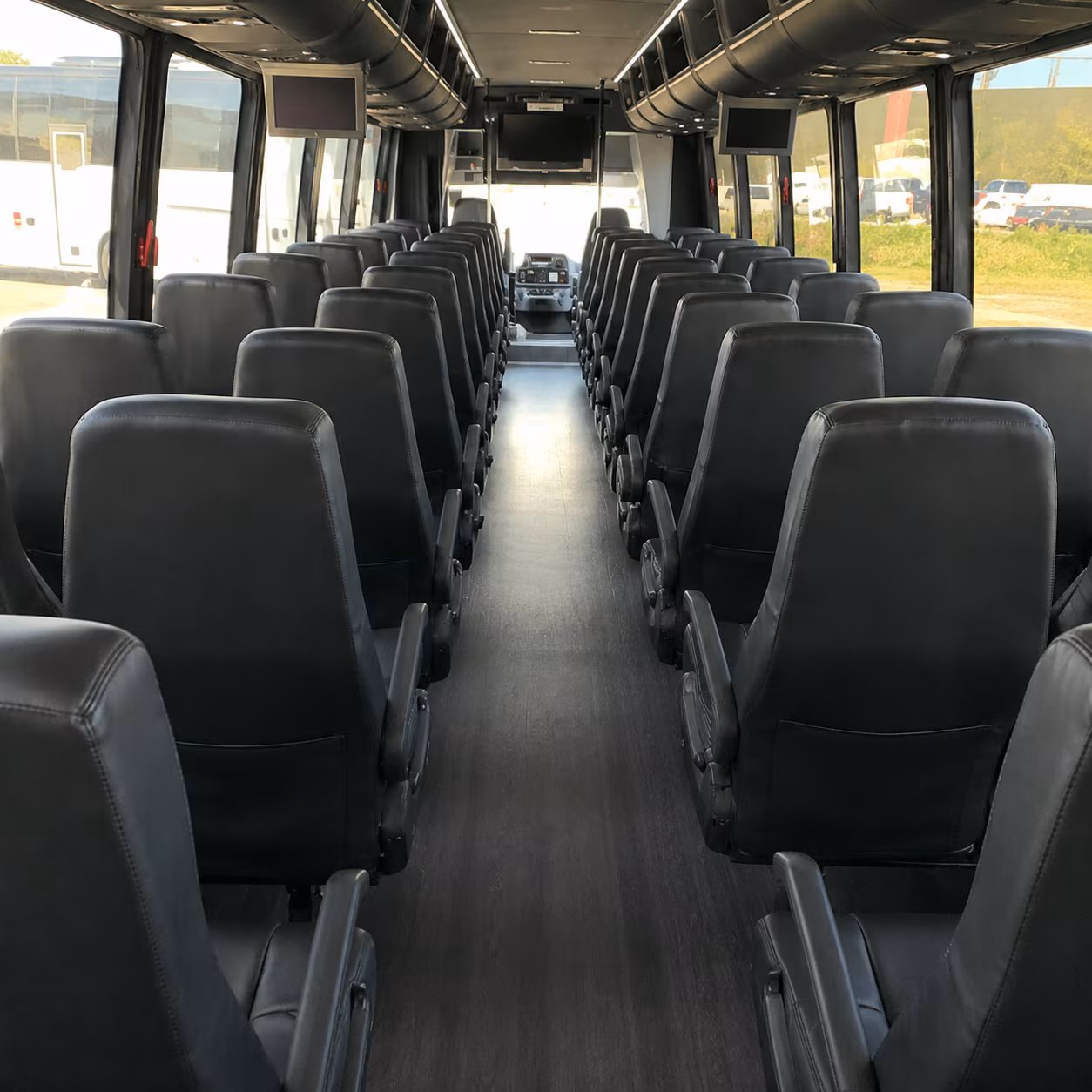 lafayette airport shuttle bus rentals for private groups