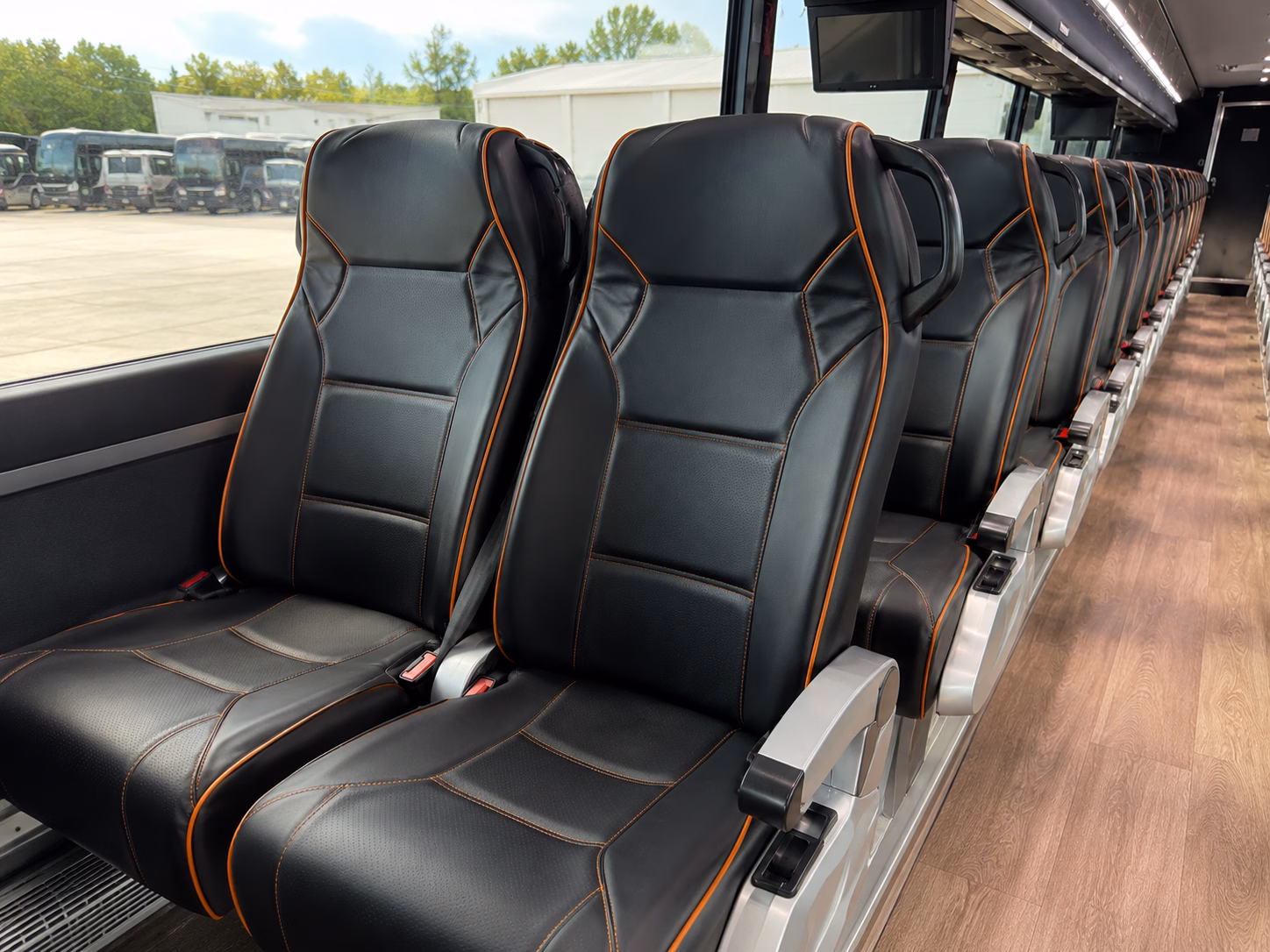 lafayette charter bus