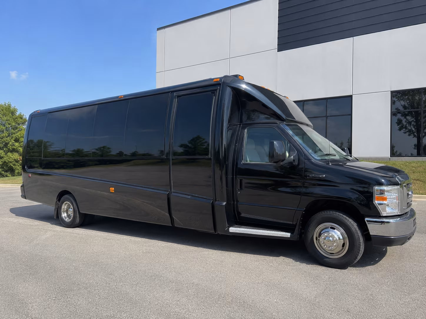 why book winery and brewery tours through lafayetteshuttlebusrentals com